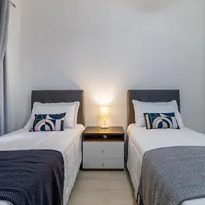Akile Leoncio Hcor Apartamento